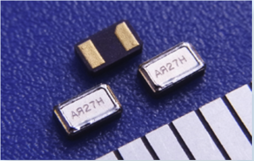 Q-SMD1610-C2-32.768 kHz-9-20-4085 (ESR max. 90 kOhm)